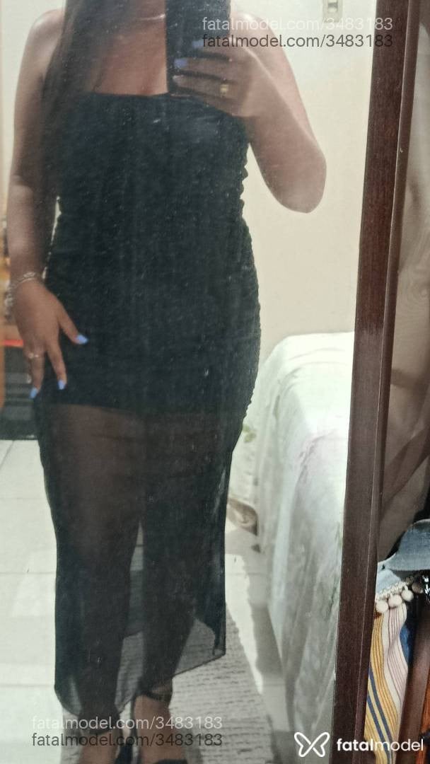 Acompanhante mulher com cabelo castanho de olhos castanhos - Athena