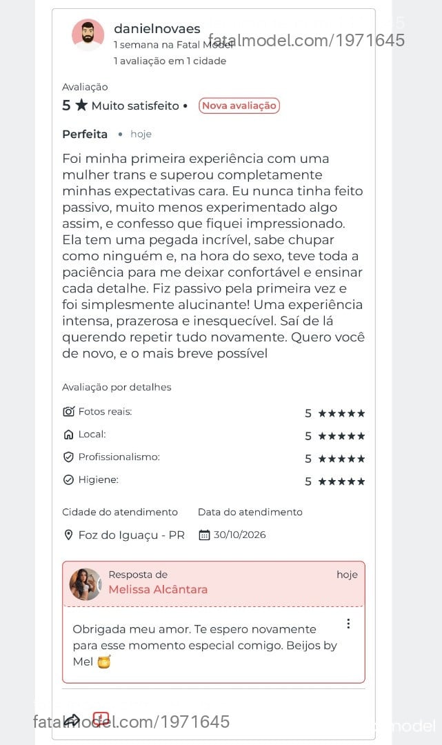 Acompanhante mulher trans morena (o) de olhos mel - Melissa Alcântara