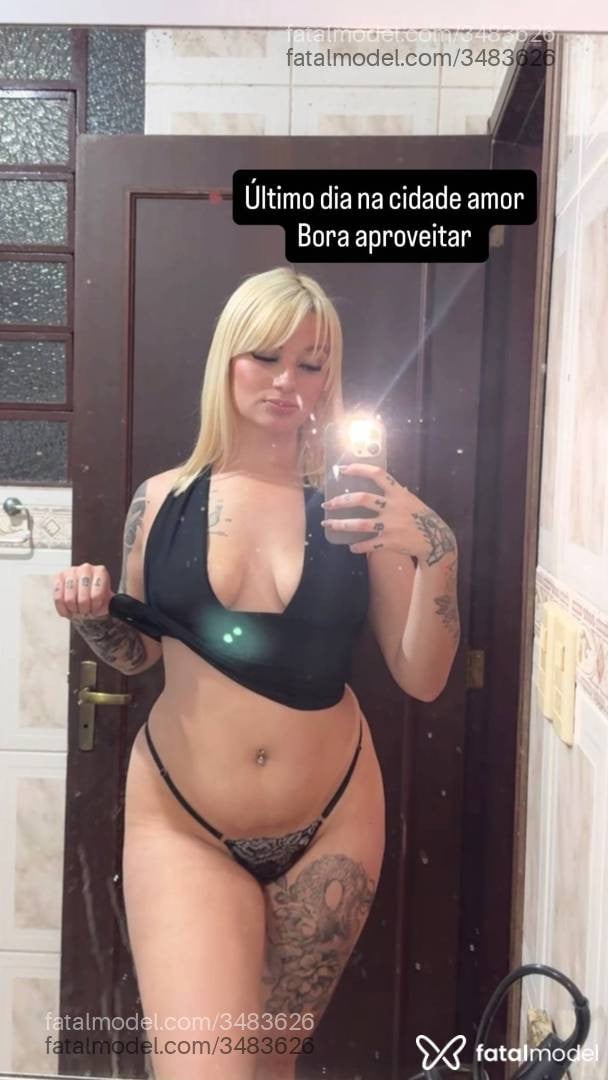 Acompanhante mulher loira (o) de olhos verdes - Alessandra
