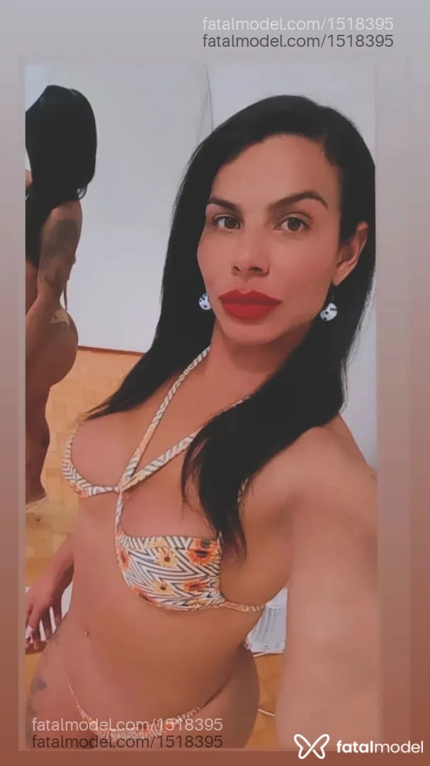 Acompanhante travesti morena (o) de olhos castanhos - Jámille Gaúcha