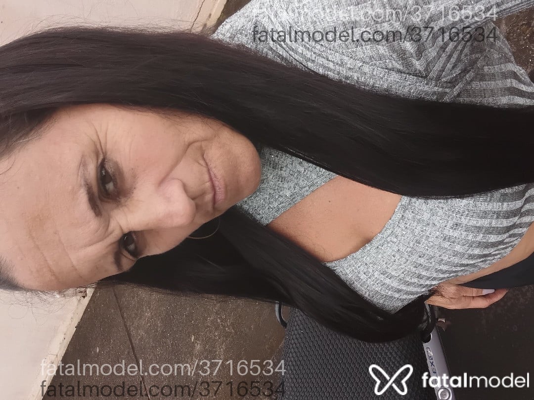 Acompanhante mulher morena (o) de olhos castanhos - Zinha