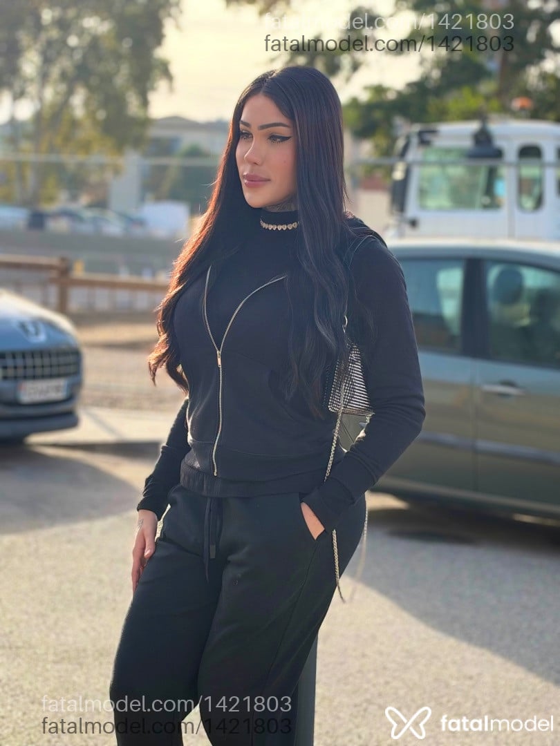 Acompanhante mulher trans morena (o) de olhos castanhos - Bruna Louize