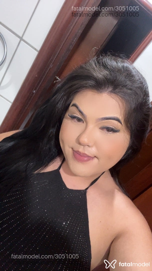 Acompanhante mulher trans morena (o) de olhos castanhos - Japaa
