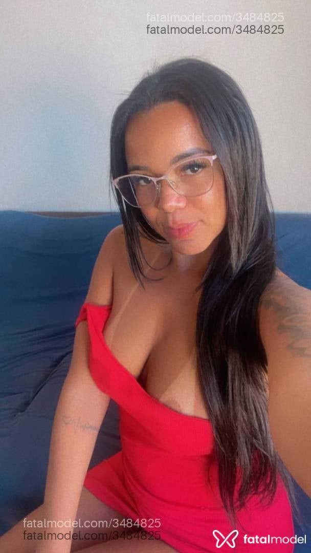Acompanhante mulher morena (o) de olhos castanhos - Eduarda