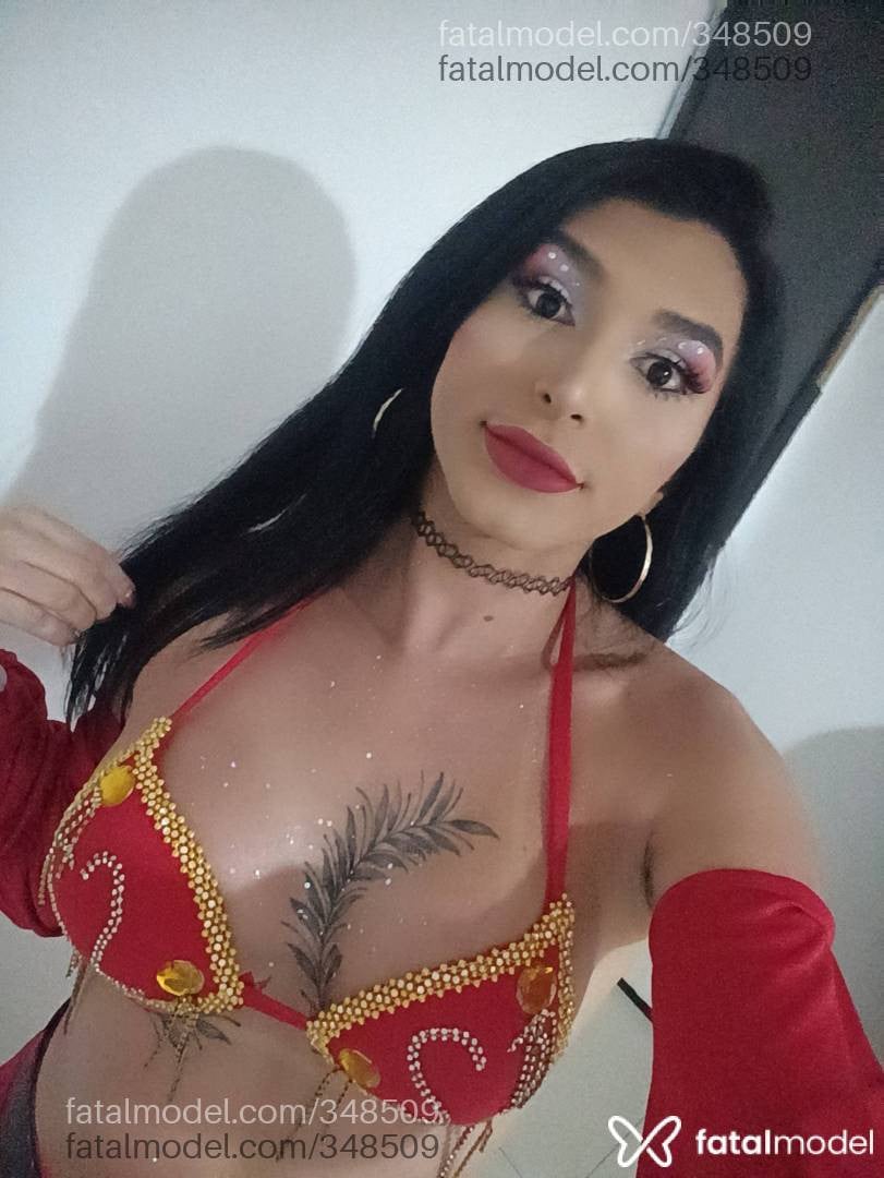 Acompanhante mulher trans morena (o) de olhos castanhos - LUANA MEL
