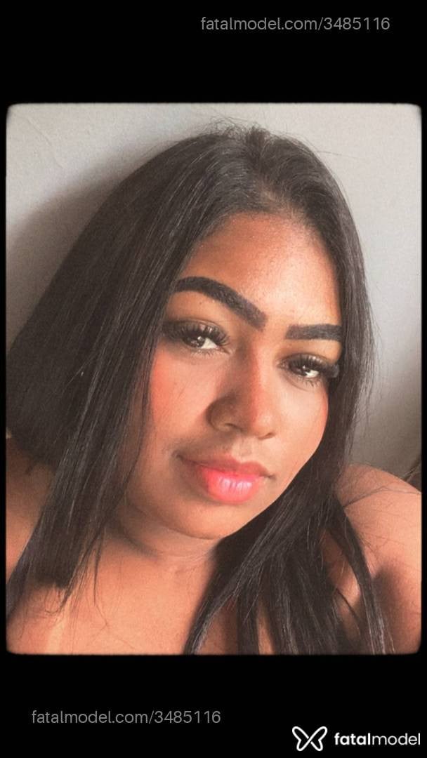 Acompanhante mulher morena (o) de olhos pretos - Fabiana