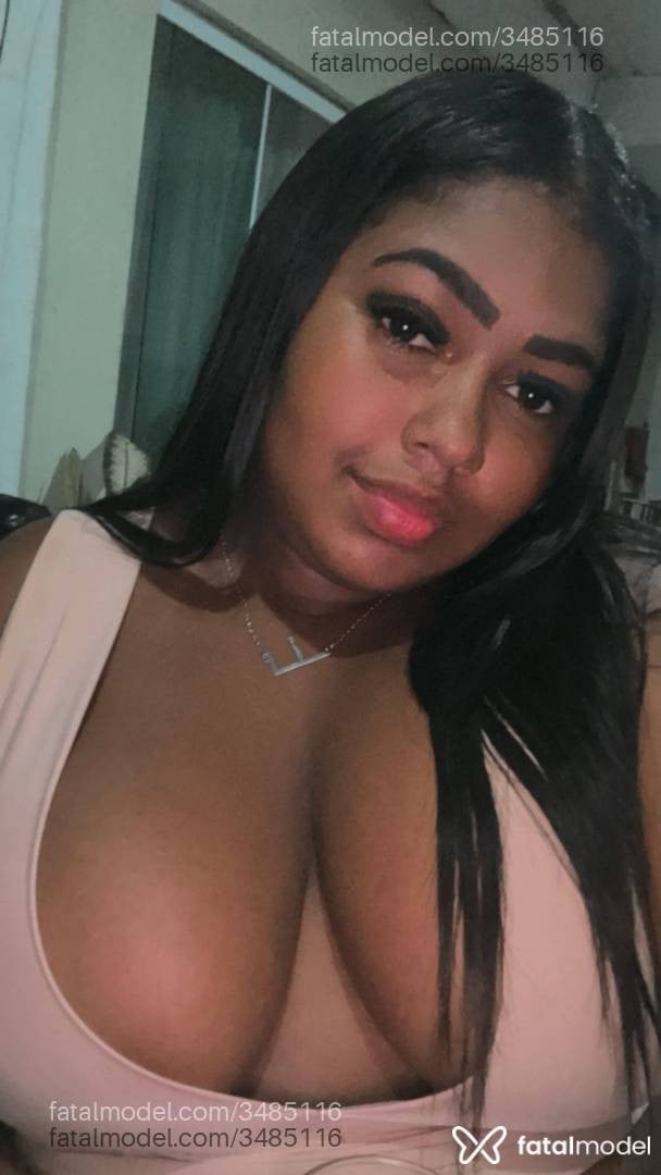 Acompanhante mulher morena (o) de olhos pretos - Fabiana