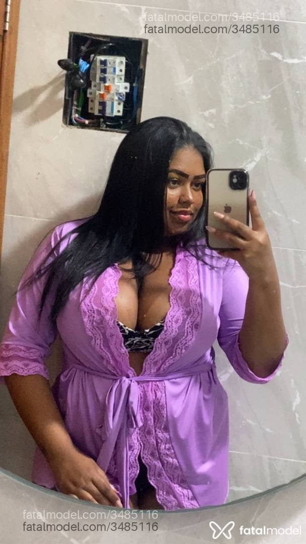Acompanhante mulher morena (o) de olhos pretos - Fabiana