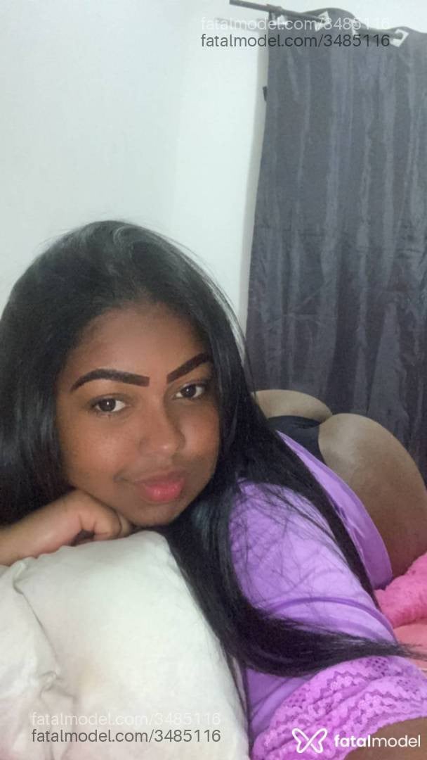 Acompanhante mulher morena (o) de olhos pretos - Fabiana