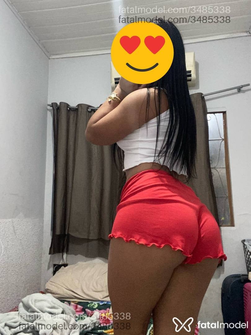 Acompanhante mulher morena (o) de olhos castanhos - Débora