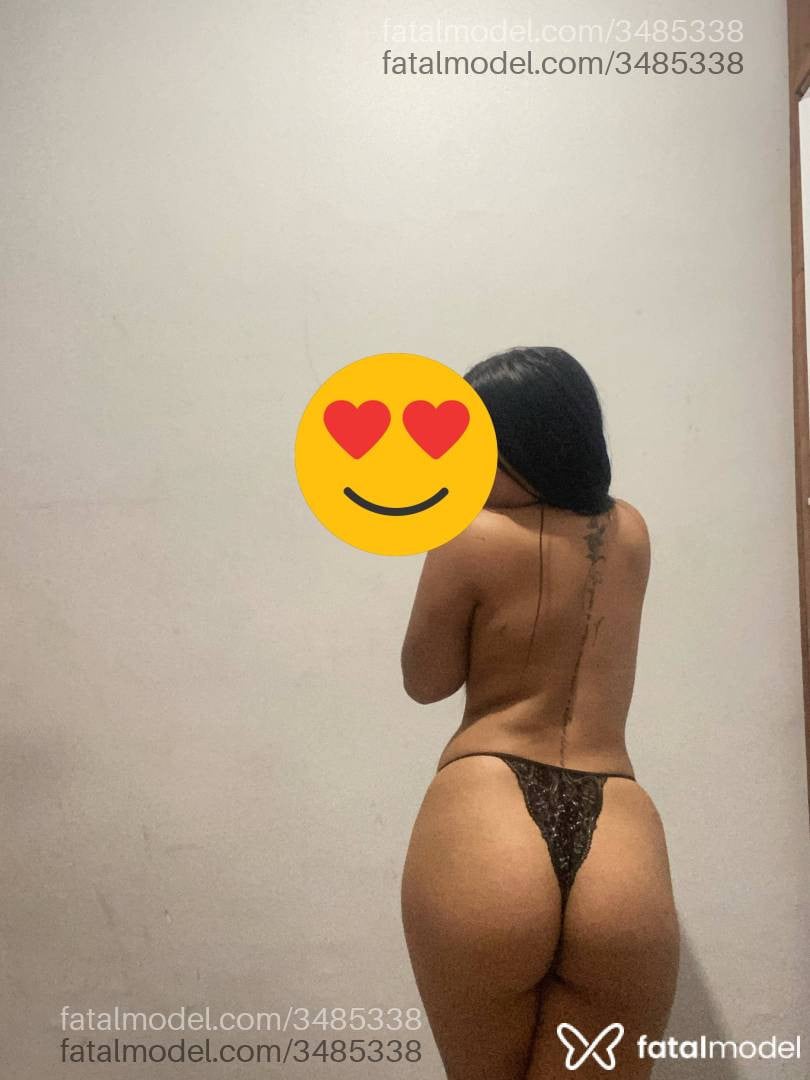 Acompanhante mulher morena (o) de olhos castanhos - Débora