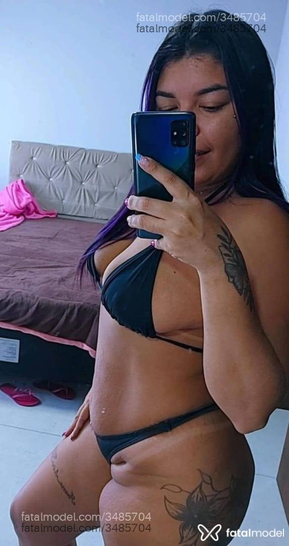 Acompanhante mulher com cabelo castanho de olhos castanhos - Isa Manauara