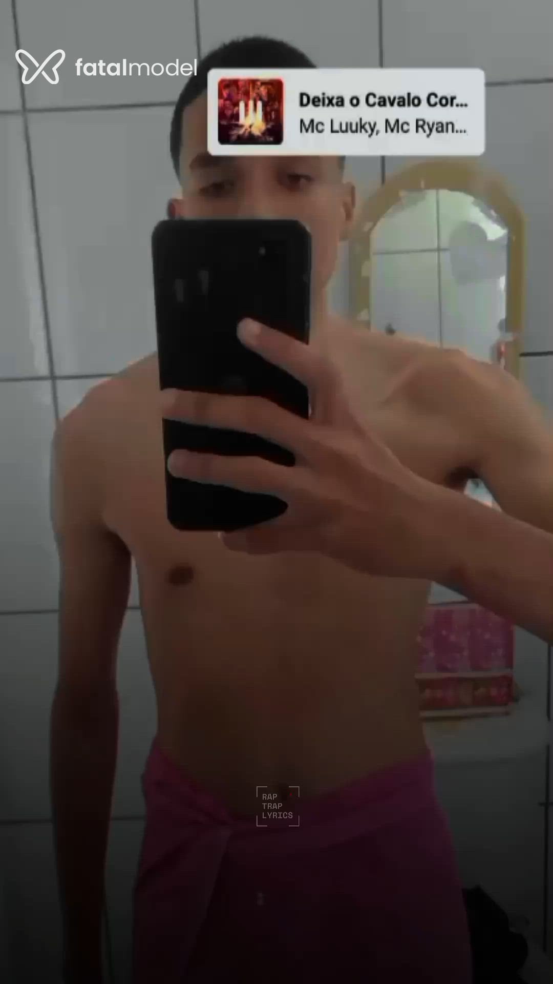 Acompanhante homem morena (o) de olhos pretos - Gabriel