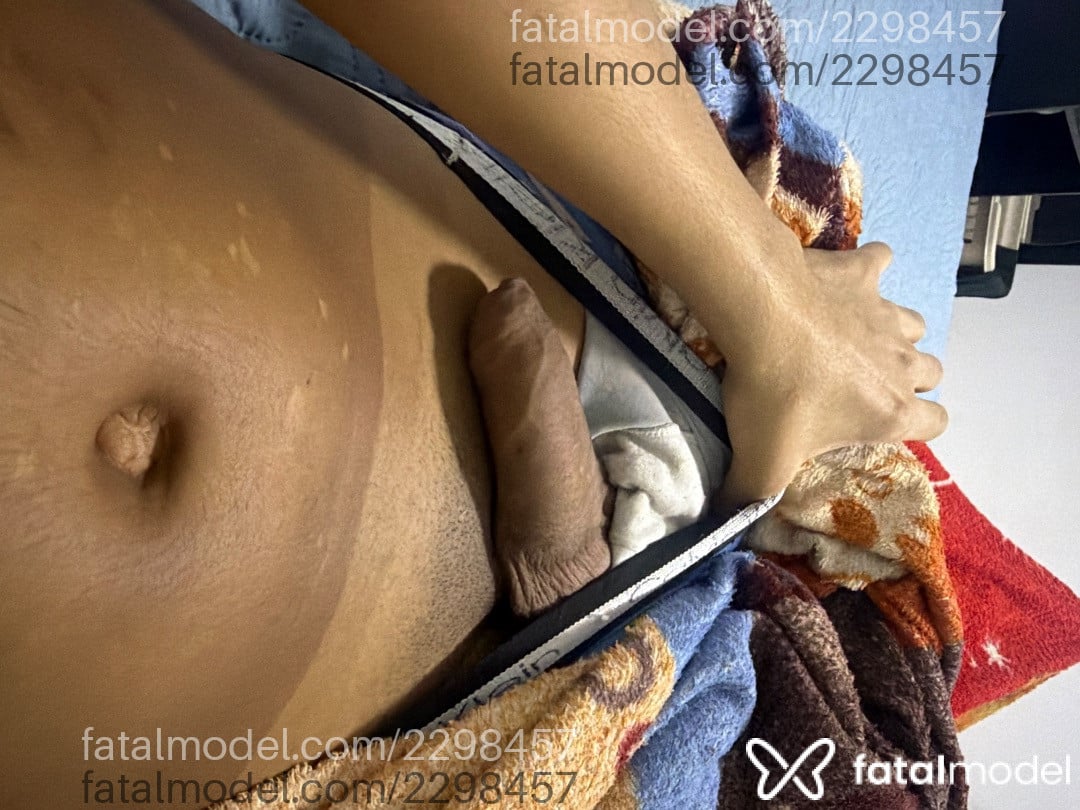 Acompanhante homem morena (o) de olhos pretos - Guilherme