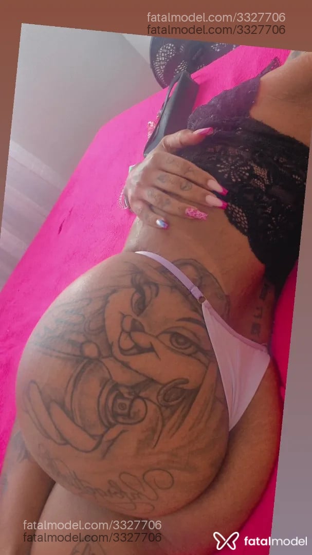 Acompanhante mulher morena (o) de olhos castanhos - Ravena Souza