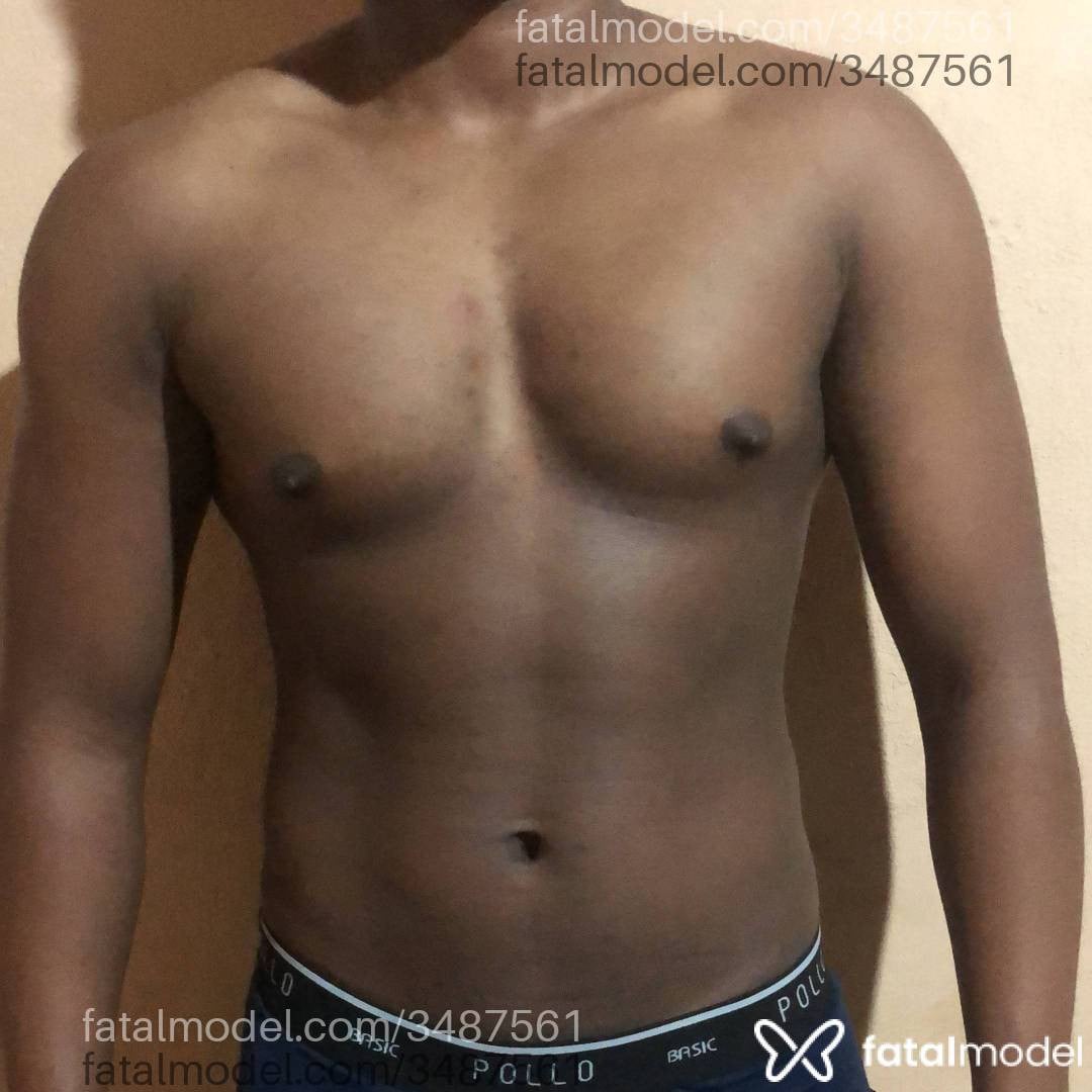 Acompanhante homem com cabelo castanho de olhos castanhos - Santos