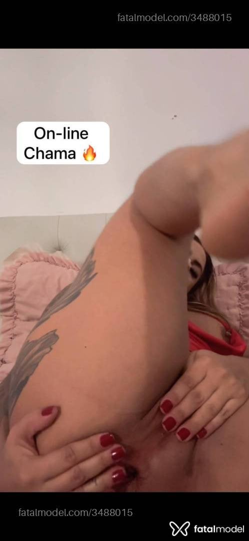 Acompanhante mulher loira (o) de olhos castanhos - Alice
