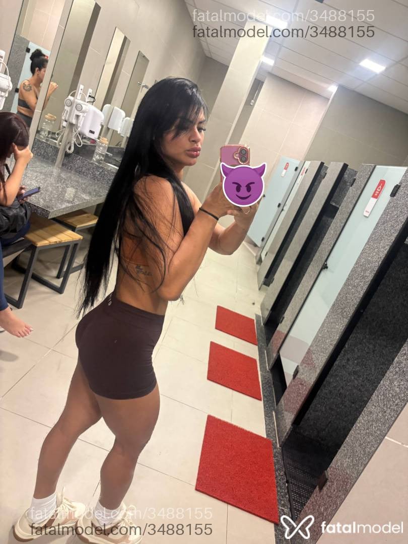 Acompanhante mulher morena (o) de olhos pretos - Lara Souza