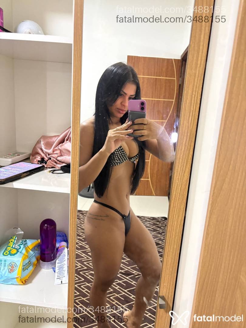 Acompanhante mulher morena (o) de olhos pretos - Bianca Martinele