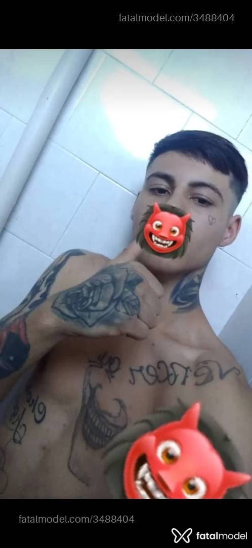 Acompanhante homem morena (o) de olhos castanhos - Gabrielzinho