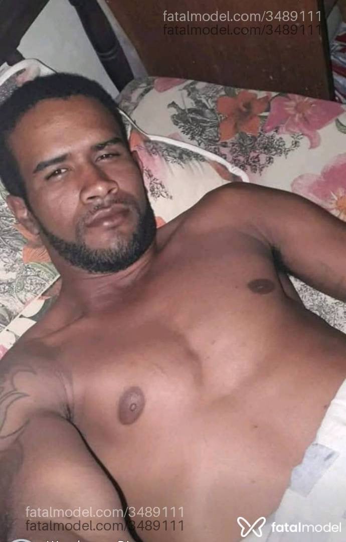 Acompanhante homem morena (o) de olhos pretos - Maicon