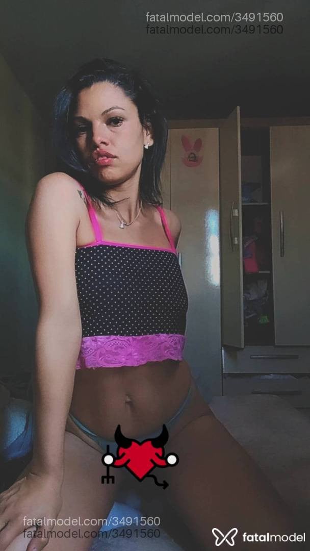 Acompanhante mulher morena (o) de olhos castanhos - Millena