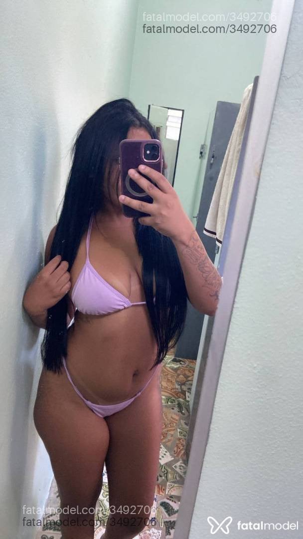 Acompanhante mulher morena (o) de olhos castanhos - Ana Luiza