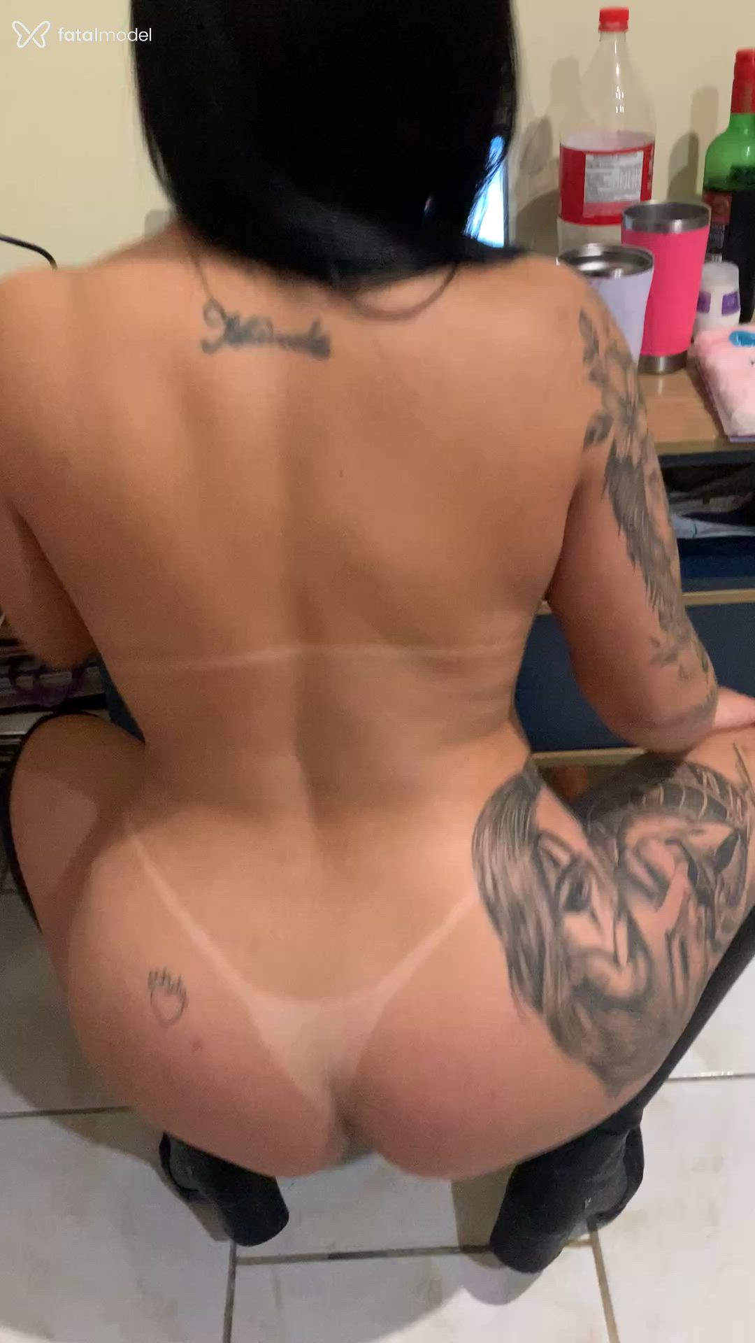 Acompanhante mulher morena (o) de olhos castanhos - Marcela