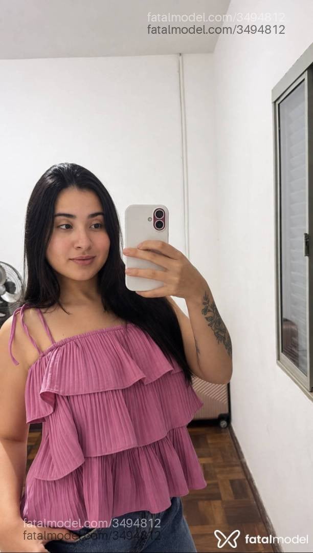 Acompanhante mulher morena (o) de olhos castanhos - Angel Ferraz