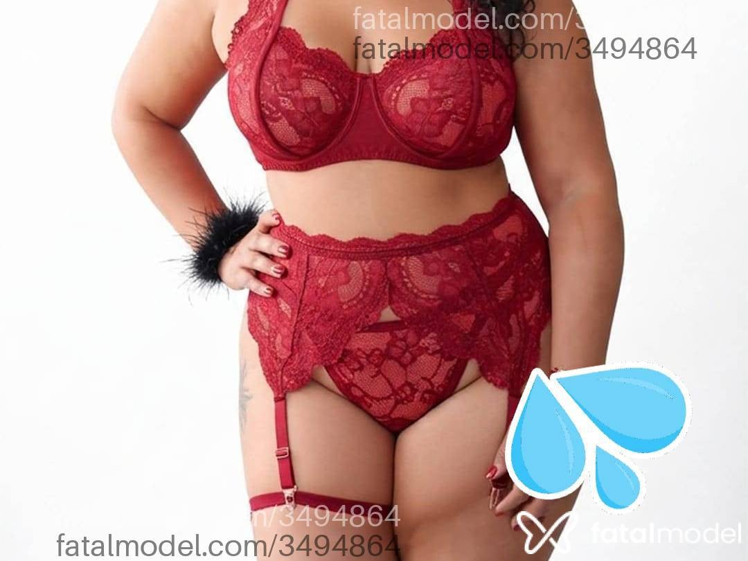Acompanhante mulher com cabelo castanho de olhos pretos - Angel Acompanhante mulher com cabelo castanho de olhos pretos - Angel