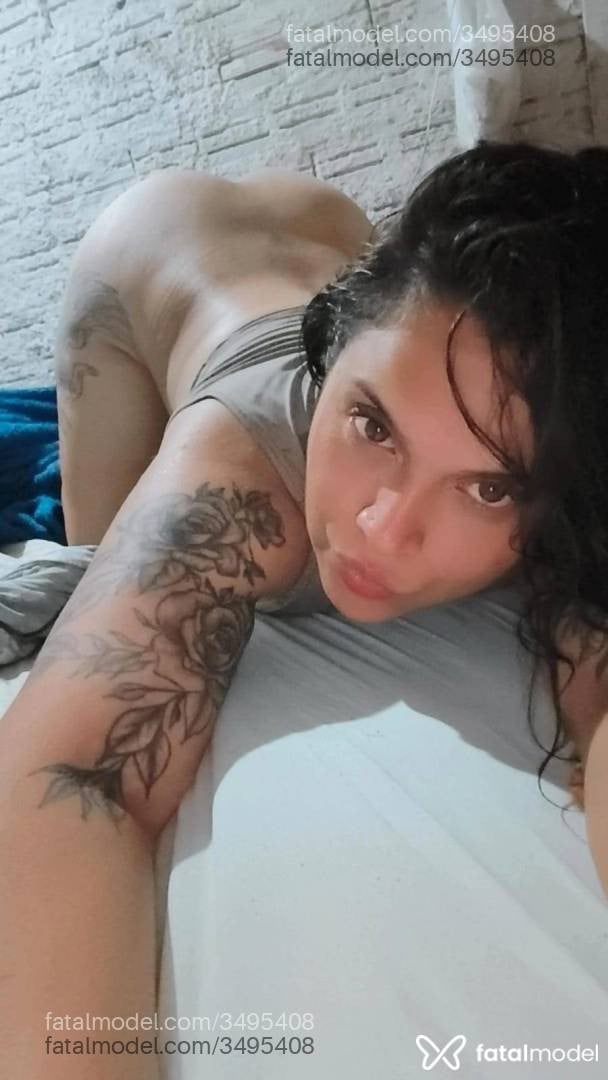 Acompanhante mulher morena (o) de olhos castanhos - Bruna