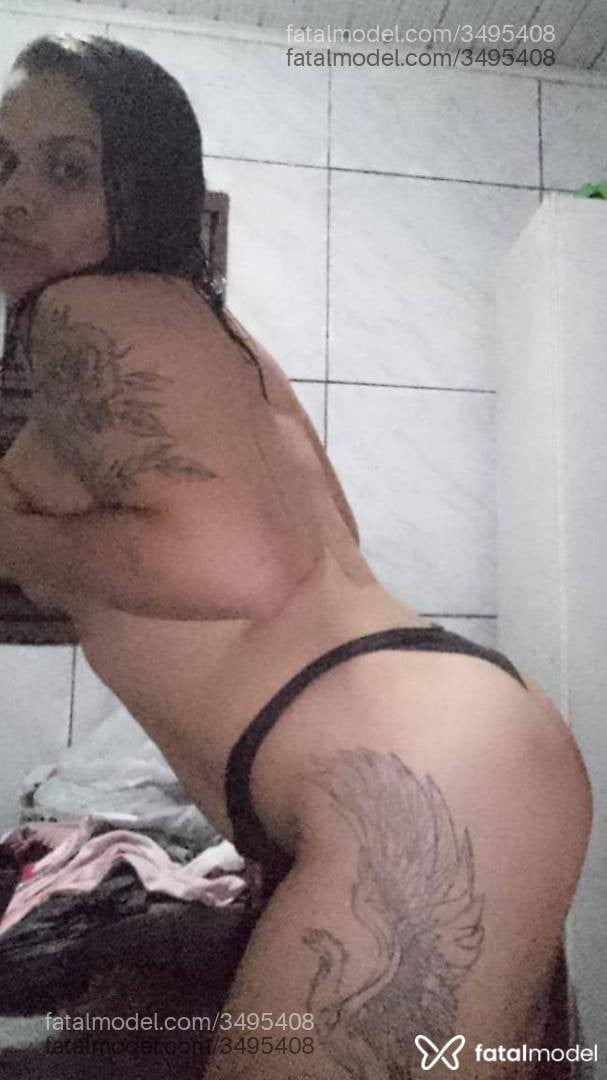Acompanhante mulher morena (o) de olhos castanhos - Bruna