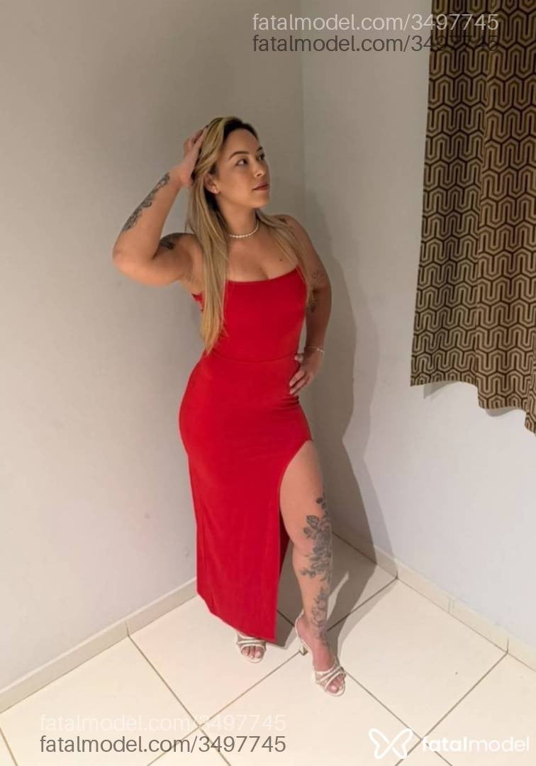 Acompanhante mulher loira (o) de olhos verdes - Verônica