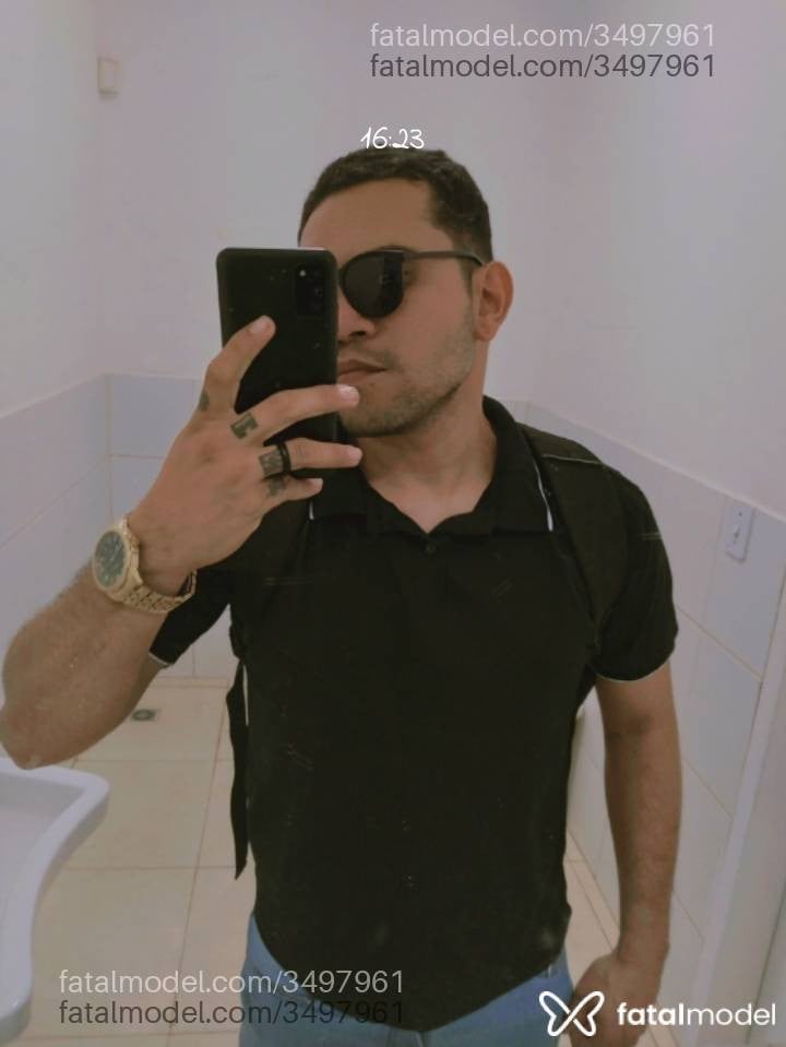 Acompanhante homem morena (o) de olhos castanhos - Bernardo Fontes