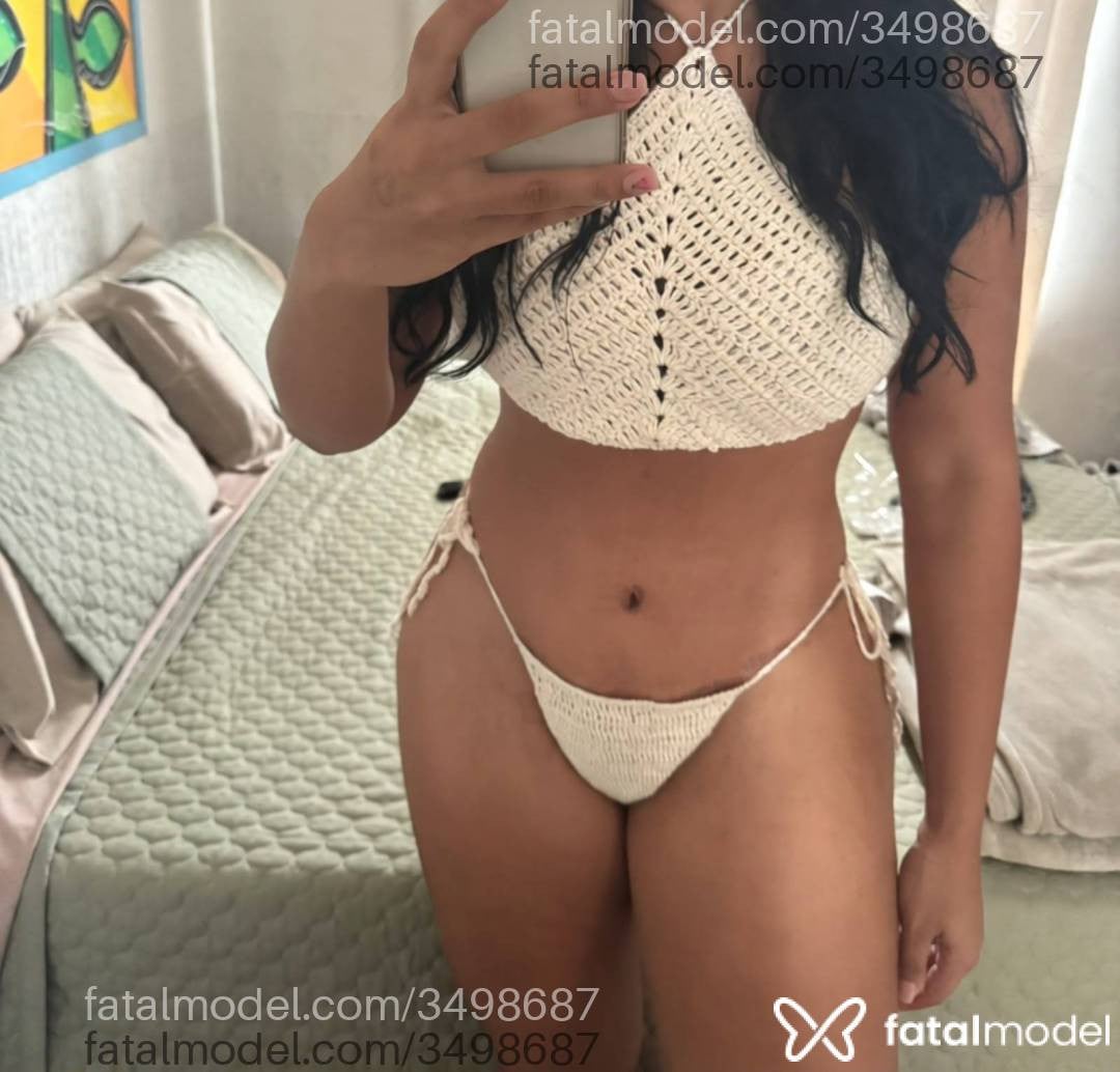 Acompanhante mulher morena (o) de olhos castanhos - ísis