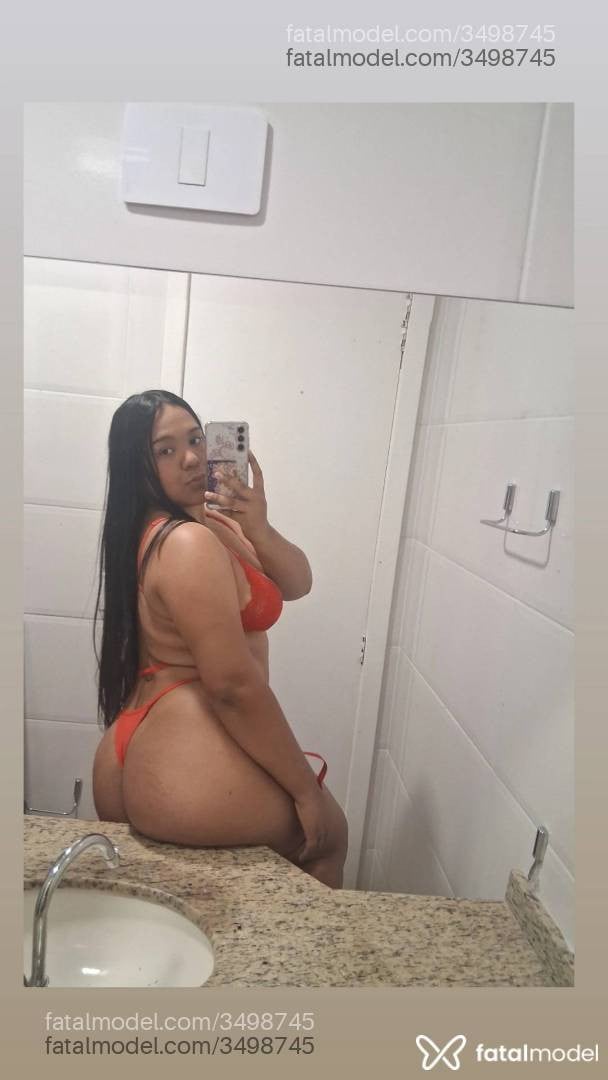 Acompanhante mulher morena (o) de olhos mel - Larissa