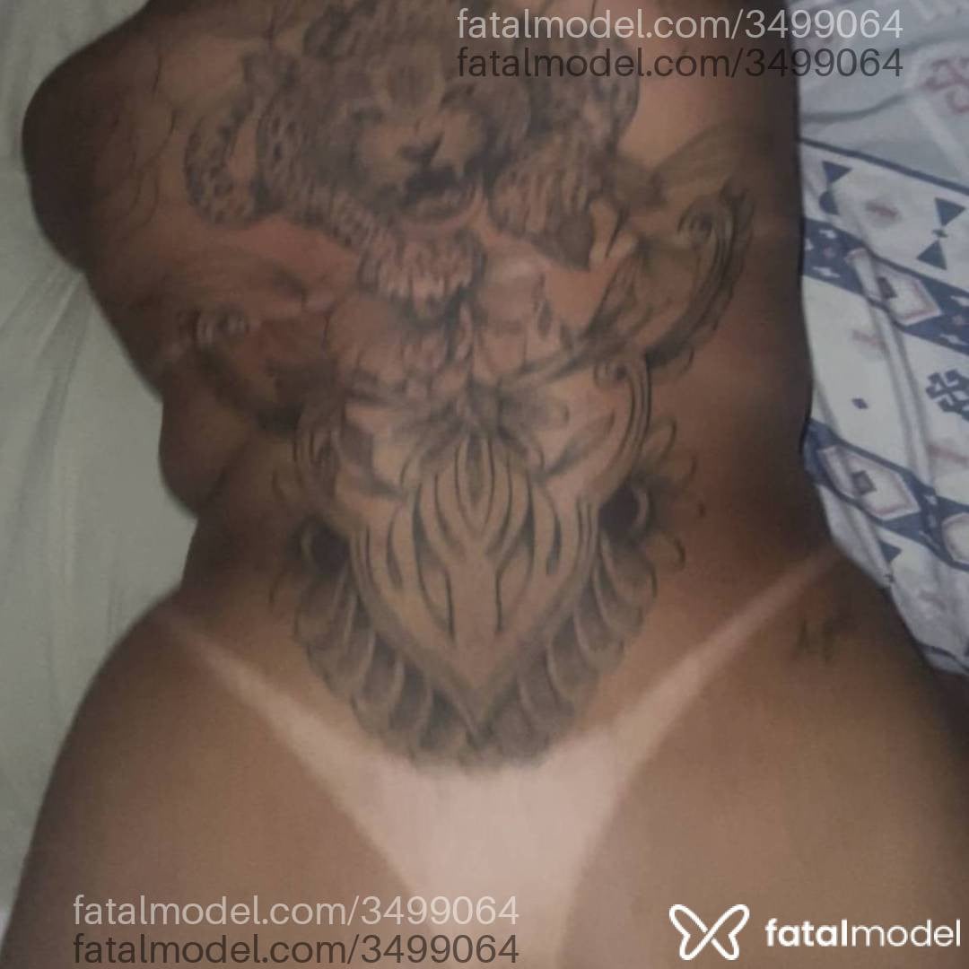 Acompanhante mulher com cabelo castanho de olhos castanhos - Diana