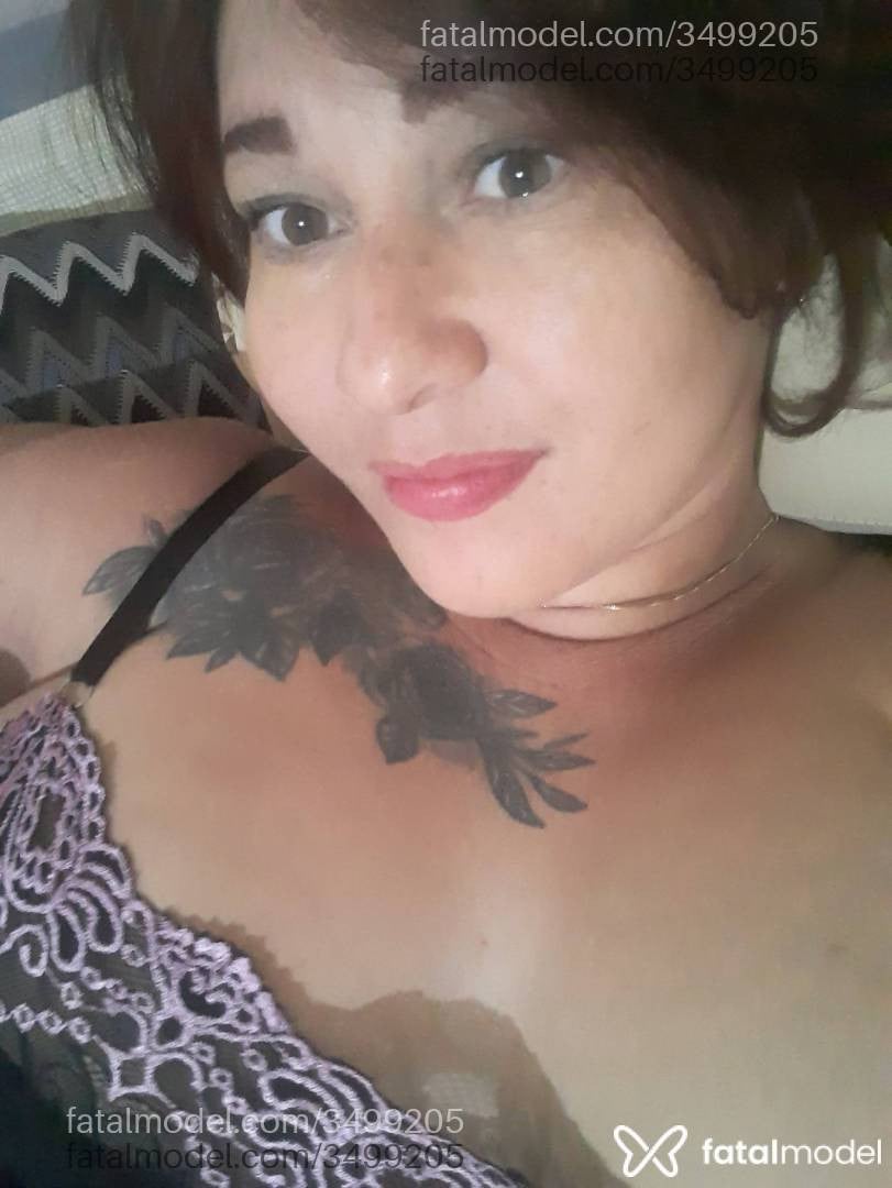 Acompanhante mulher ruiva (o) de olhos mel - Maya