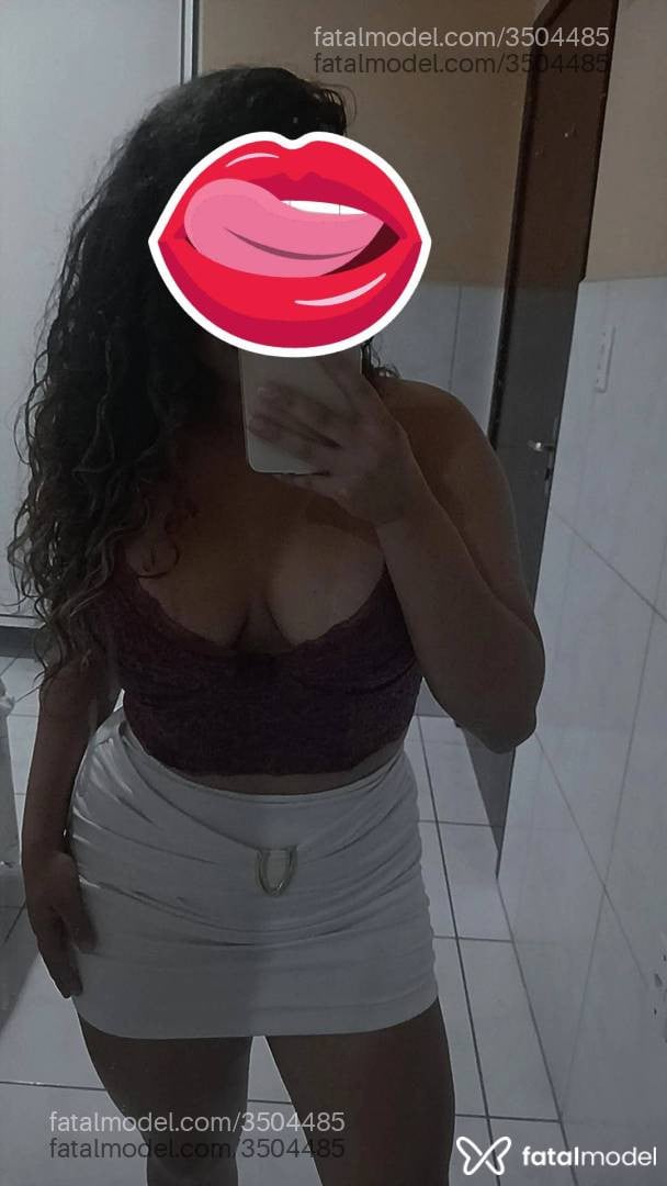 Acompanhante mulher morena (o) de olhos castanhos - Maria Laura