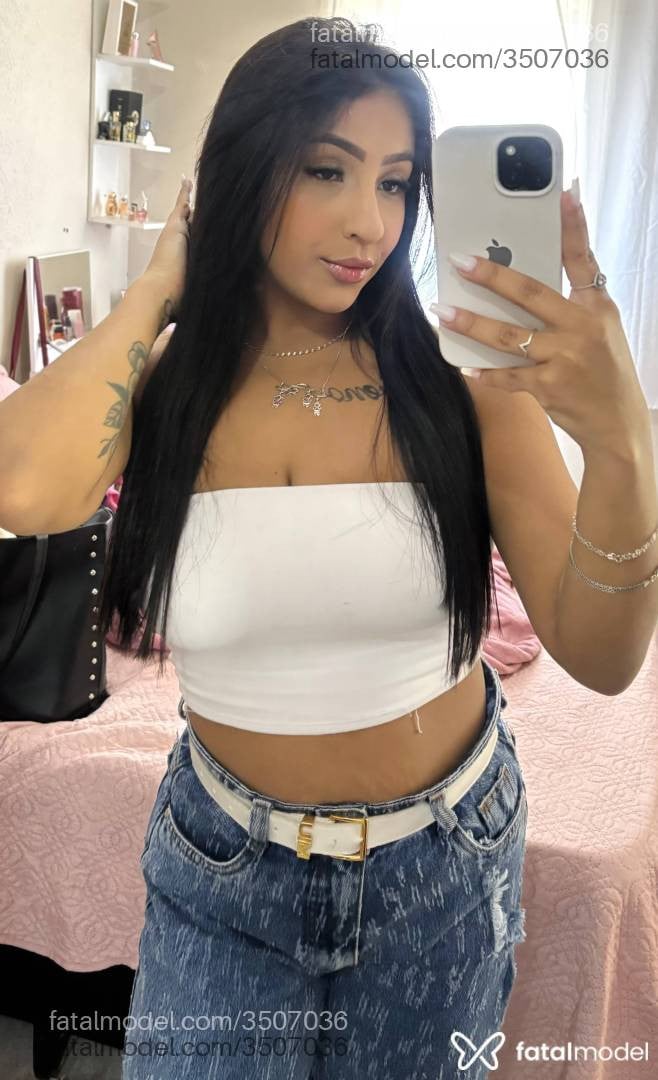 Acompanhante mulher morena (o) de olhos castanhos - Ana Liz