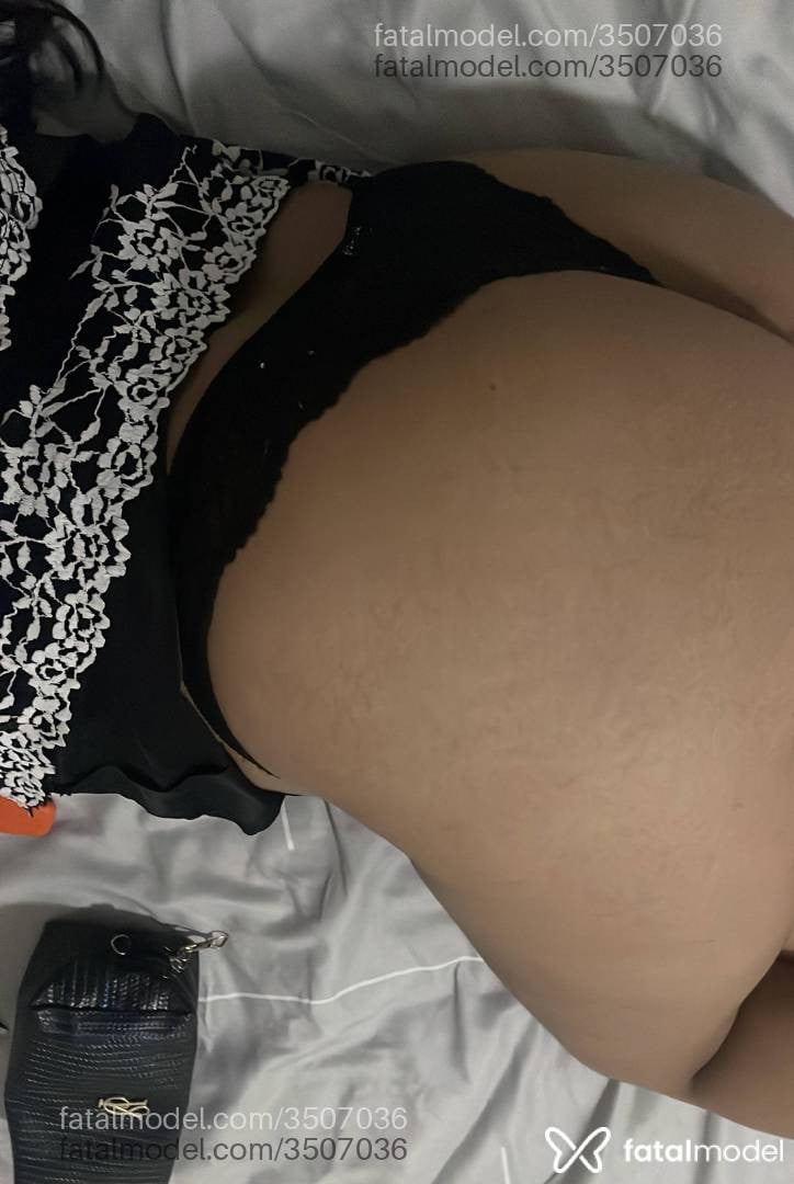 Acompanhante mulher morena (o) de olhos castanhos - Ana Liz