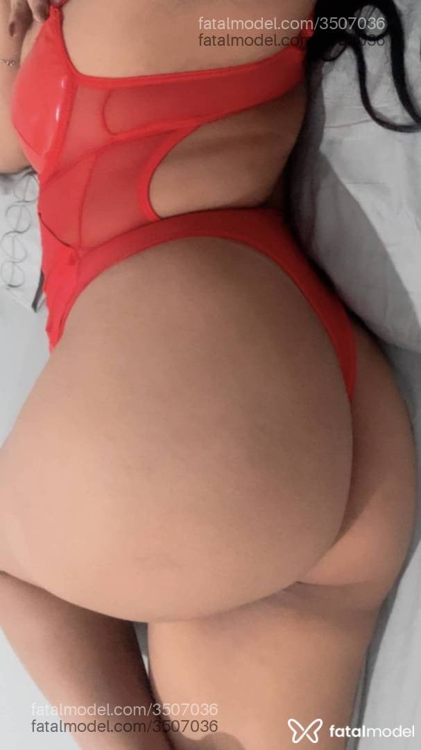 Acompanhante mulher morena (o) de olhos castanhos - Ana Liz