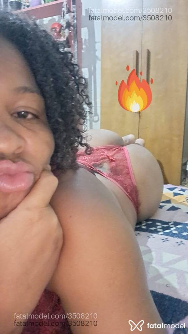 Acompanhante mulher morena (o) de olhos pretos - Marilza
