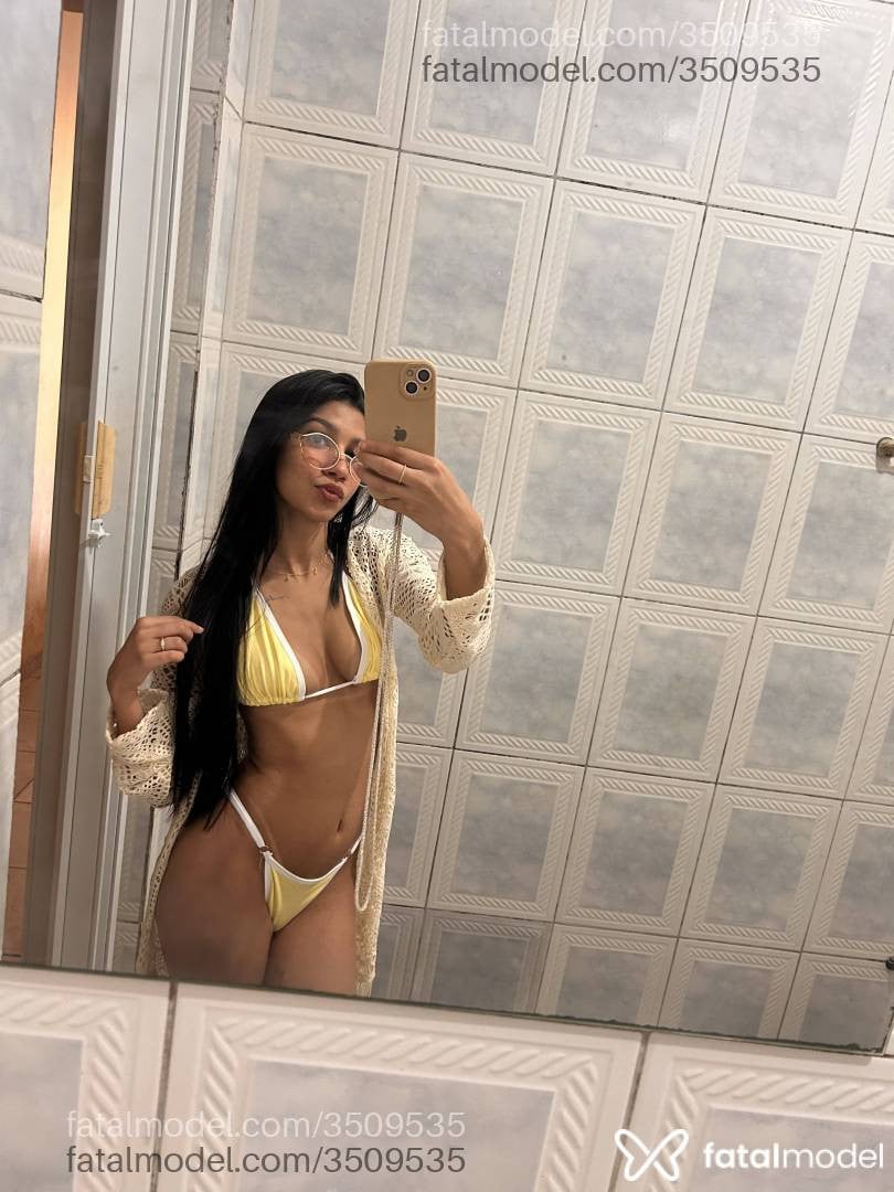 Acompanhante mulher morena (o) de olhos castanhos - Luana