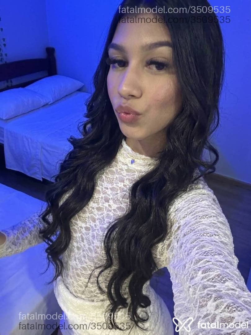 Acompanhante mulher morena (o) de olhos castanhos - Luana
