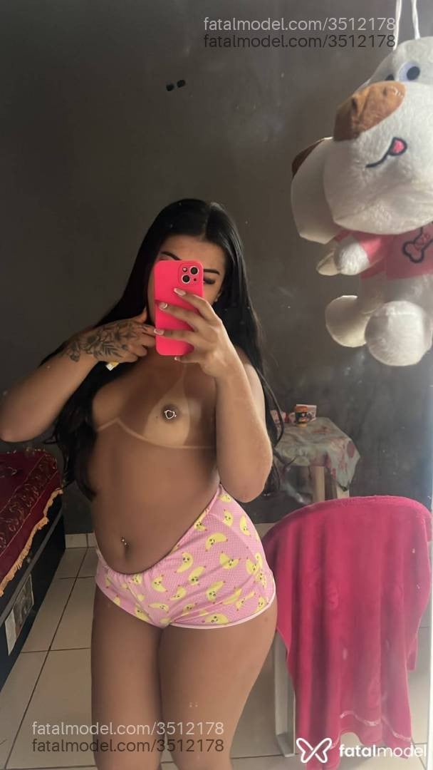 Acompanhante mulher morena (o) de olhos castanhos - Iiz angel