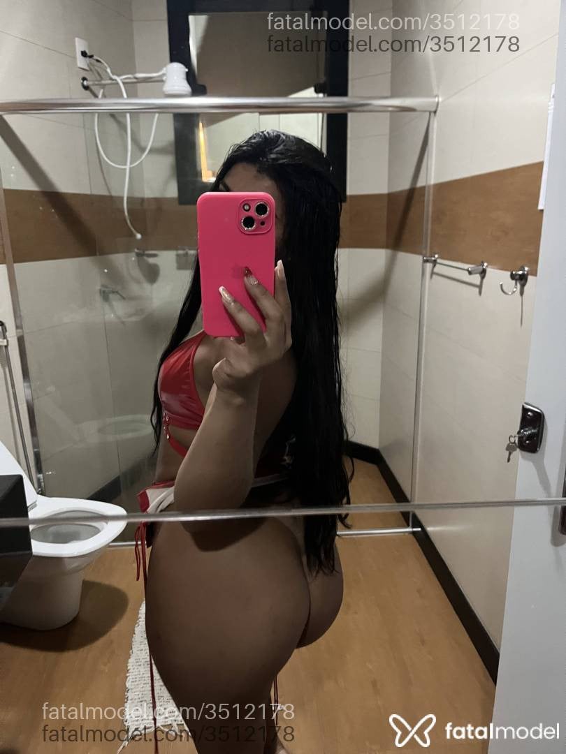 Acompanhante mulher morena (o) de olhos castanhos - Iiz angel