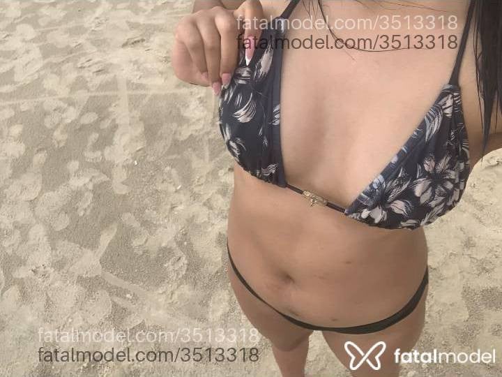 Acompanhante mulher morena (o) de olhos pretos - Evelyn Santos