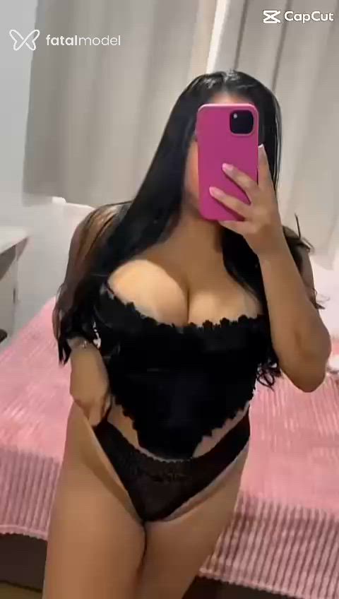 Acompanhante mulher morena (o) de olhos pretos - Nicoly Santos