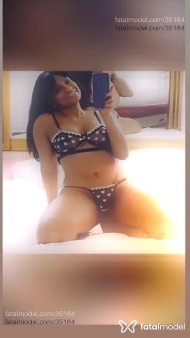 Acompanhante mulher com cabelo castanho de olhos castanhos em Vitória da Conquista - Sheron